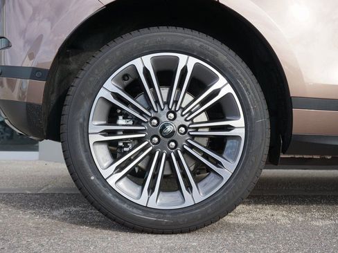 New 2025 Land Rover Range Rover Evoque S image 33