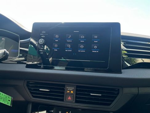 Used 2025 Volkswagen Jetta S FWD image 36