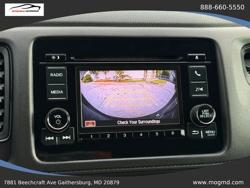 Used 2019 Honda HR-V LX image 17