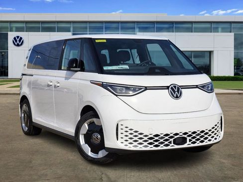 New 2025 Volkswagen ID. Buzz Pro S RWD image 1