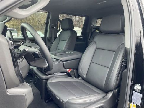 Used 2025 Chevrolet Silverado 2500 LT w/ Trail Boss Package image 11