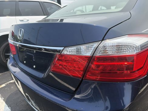 Used 2015 Honda Accord EX-L image 8