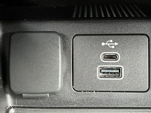 New 2025 Ford Bronco Sport Outer Banks w/ Sasquatch Outer Banks Package image 31