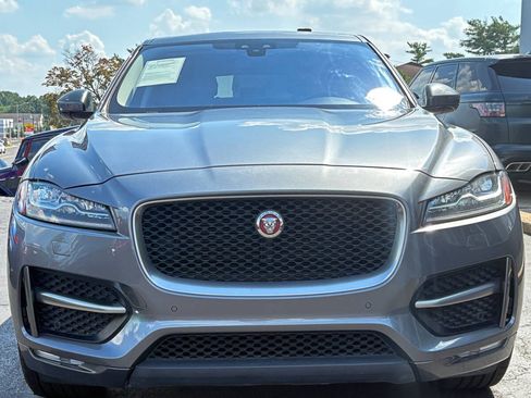 Used 2017 Jaguar F-PACE R-Sport AWD/4WD image 2