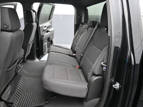 Used 2023 Chevrolet Silverado 1500 LT AWD/4WD image 10
