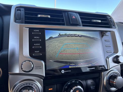 Used 2023 Toyota 4Runner SR5 Premium w/ Moonroof Package RWD image 23