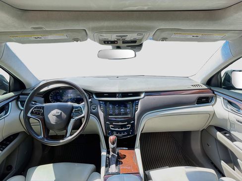 Used 2017 Cadillac XTS Platinum FWD image 25
