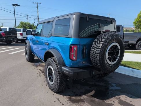 Certified 2023 Ford Bronco Badlands w/ Sasquatch Package AWD/4WD image 3