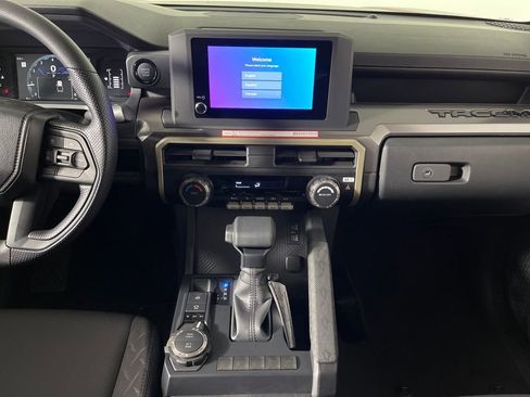 New 2026 Toyota Tacoma SR5 image 15