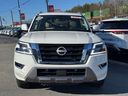 Certified 2024 Nissan Armada SL w/ Captain's Chairs Package image 8