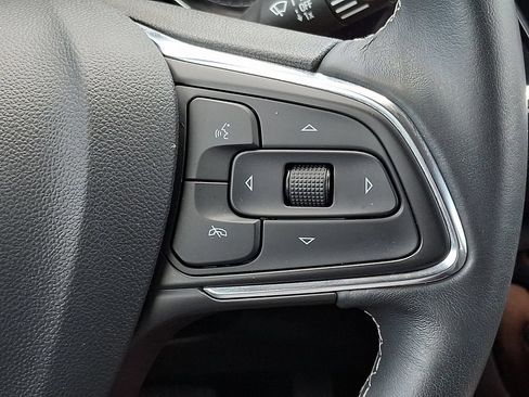 Used 2023 Buick Encore GX Preferred w/ Cold Weather Comfort Package AWD/4WD image 23