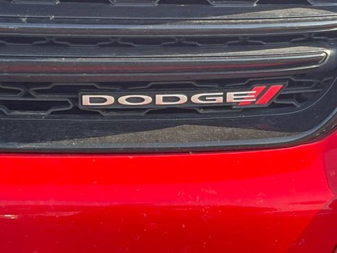 Used 2017 Dodge Charger SXT RWD image 7