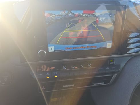 Used 2025 Toyota Camry LE FWD image 18