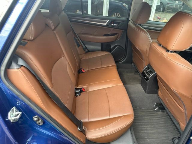 Used 2017 Subaru Outback 2.5i Touring w/ Popular Package #5A AWD/4WD image 13