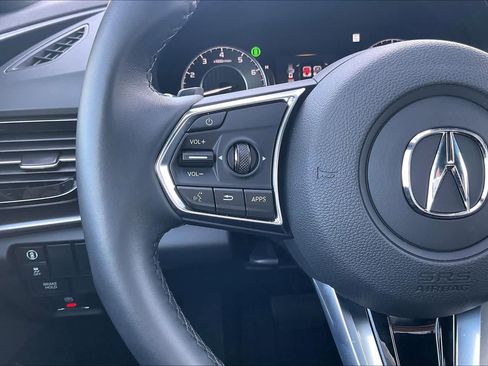Used 2025 Acura RDX SH-AWD image 19