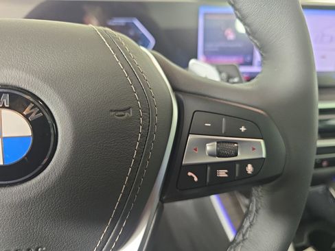 New 2026 BMW X5 xDrive40i w/ Climate Comfort Package image 18