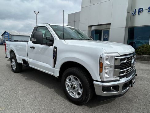 New 2026 Ford F350 XLT RWD image 2