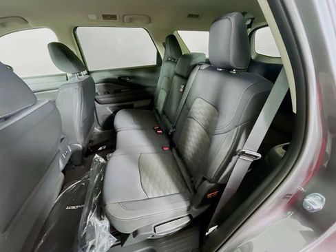 New 2026 Nissan Pathfinder SV image 14