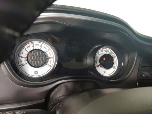 Used 2022 Dodge Challenger R/T Scat Pack image 15