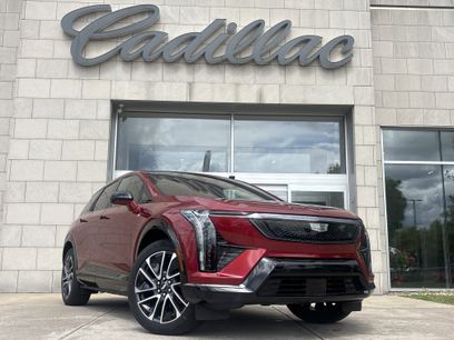 Used 2025 Cadillac Optiq Sport 2 w/ LPO, Floor Liner Package