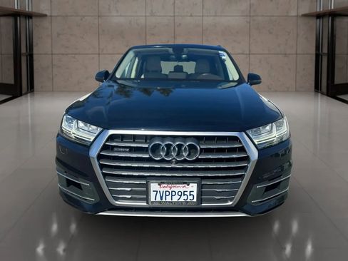 Used 2017 Audi Q7 3.0T Premium Plus image 3