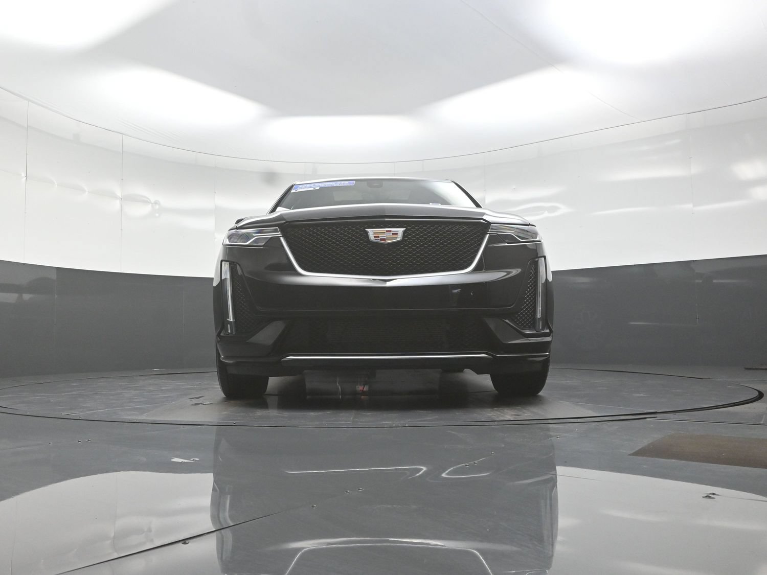 Used 2024 Cadillac XT6 Sport w/ Technology Package AWD/4WD image 10