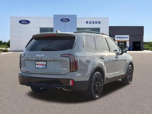 Used 2024 Kia Telluride EX X-Line AWD/4WD image 3