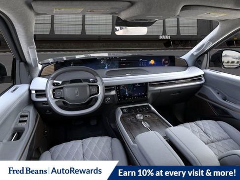 New 2026 Lincoln Navigator L Black Label AWD/4WD image 10