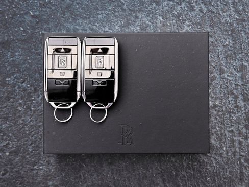 Used 2026 Rolls-Royce Cullinan image 85