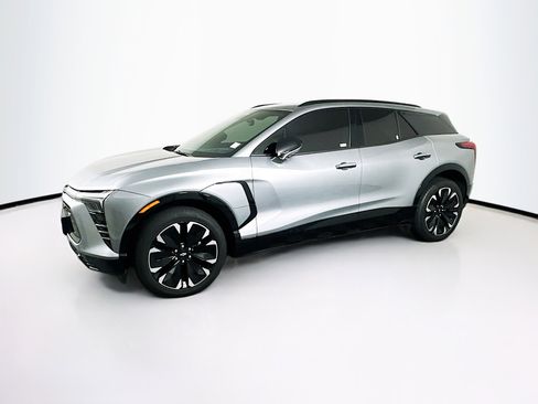 Used 2024 Chevrolet Blazer EV RS AWD/4WD image 4
