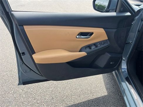 New 2025 Nissan Sentra SV w/ SV Premium Package image 12