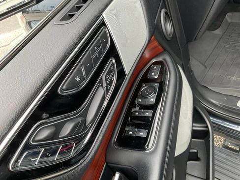 Used 2021 Lincoln Navigator Reserve w/ Luxury Package AWD/4WD image 7