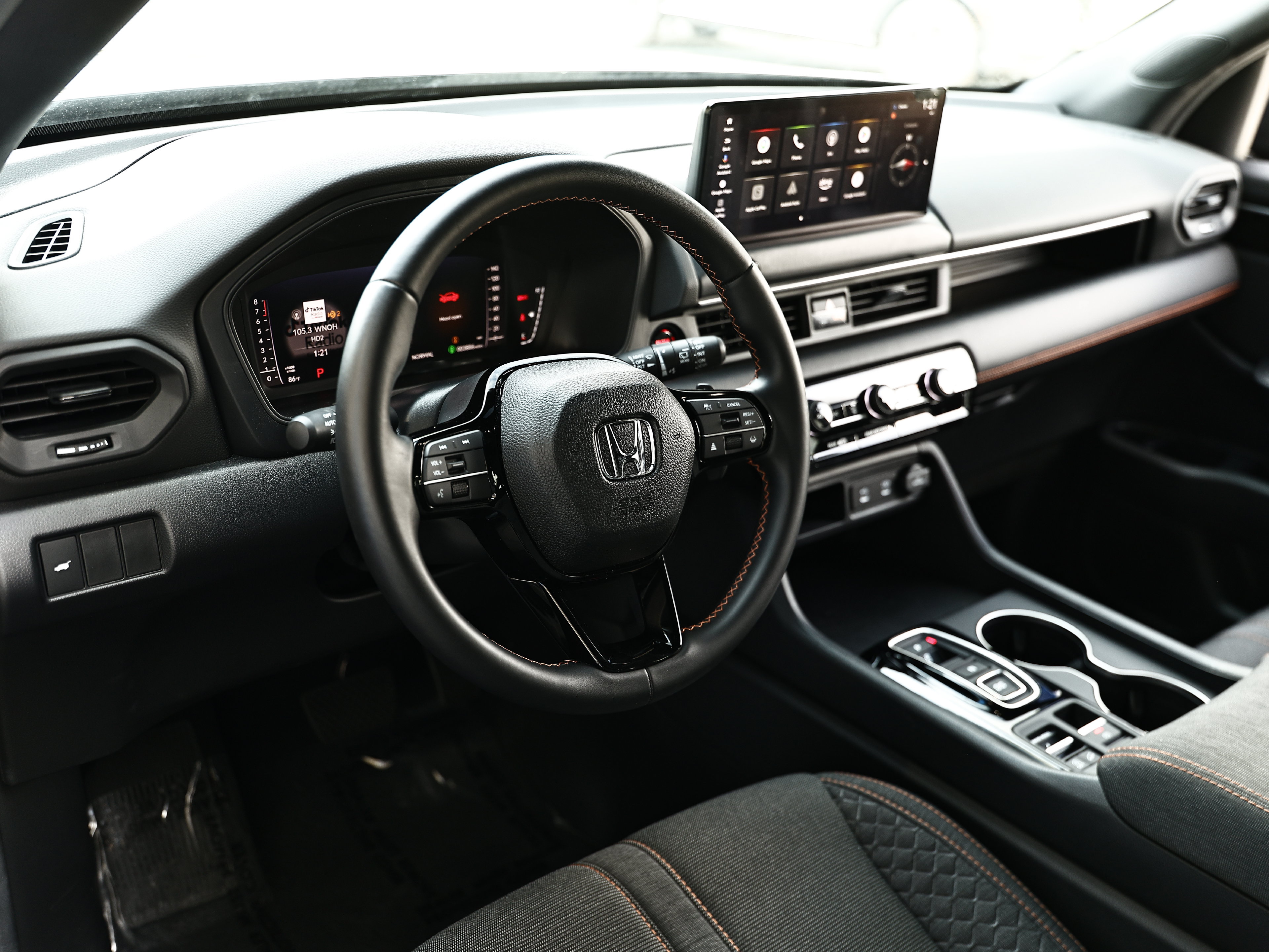 Certified 2026 Honda Pilot Sport image 18