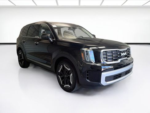 Used 2025 Kia Telluride S AWD/4WD image 3