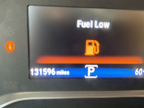Used 2017 Honda Pilot EX image 15