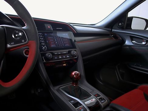 Used 2021 Honda Civic Type R image 26
