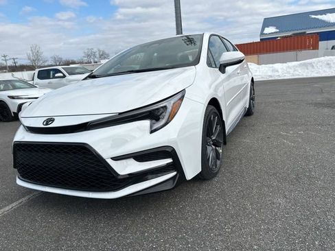 New 2026 Toyota Corolla SE image 1