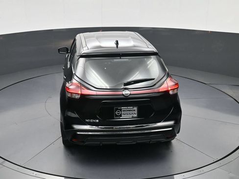 Certified 2025 Nissan Kicks Play S FWD image 32