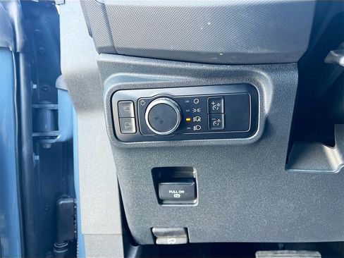 Used 2024 Ford Bronco Badlands image 10