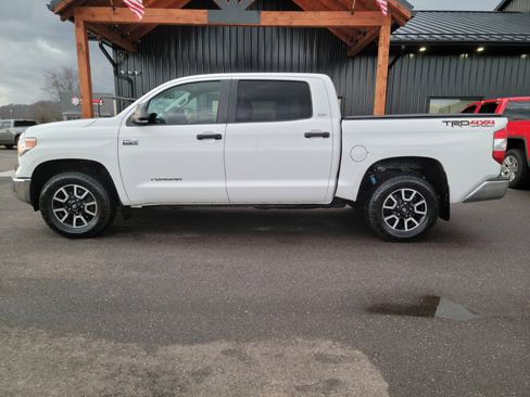 Used 2015 Toyota Tundra SR5 image 22