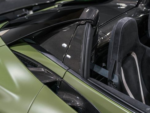 Used 2022 McLaren 765LT image 38