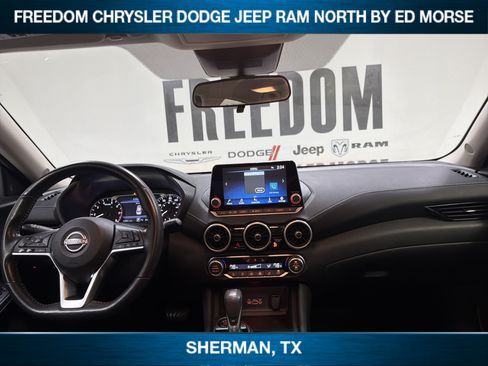 Used 2025 Nissan Sentra SV w/ All-Weather Package FWD image 11