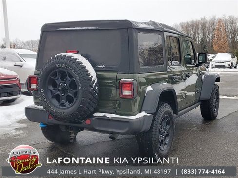 Used 2023 Jeep Wrangler Unlimited w/ Cold Weather Group image 4
