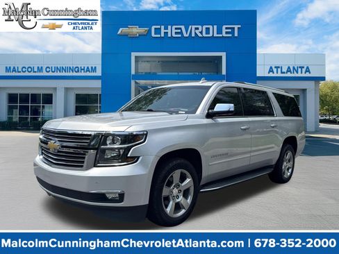Used 2018 Chevrolet Suburban Premier AWD/4WD image 1