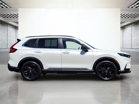 Used 2023 Honda CR-V Sport Touring image 5