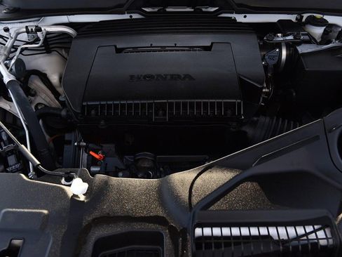 Certified 2025 Honda Pilot EX-L image 30