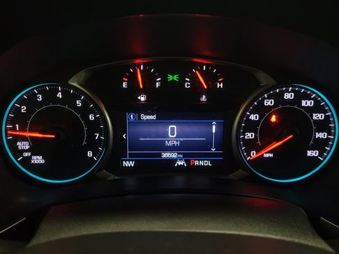Used 2021 Chevrolet Equinox LT w/ LPO, Floor Liner Package AWD/4WD image 23