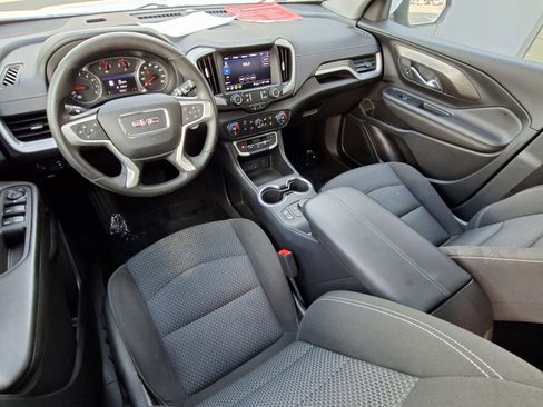 Used 2023 GMC Terrain SLE w/ Driver Convenience Package image 19