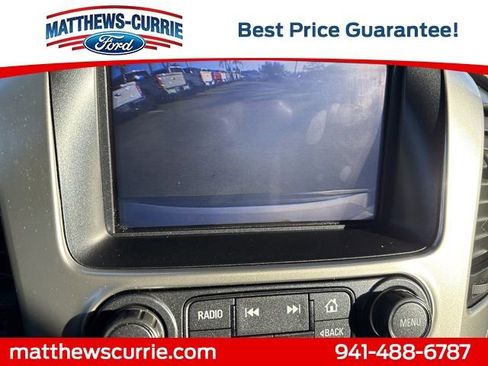 Used 2020 Chevrolet Suburban LT image 21