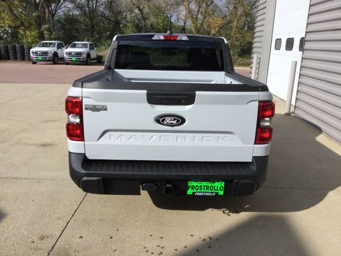 New 2025 Ford Maverick XLT w/ XLT Luxury Package image 4